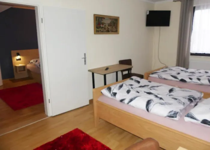 Akropolis 2* Херфорд