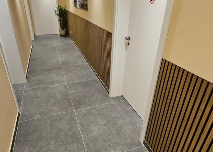 Akropolis Отель 2*